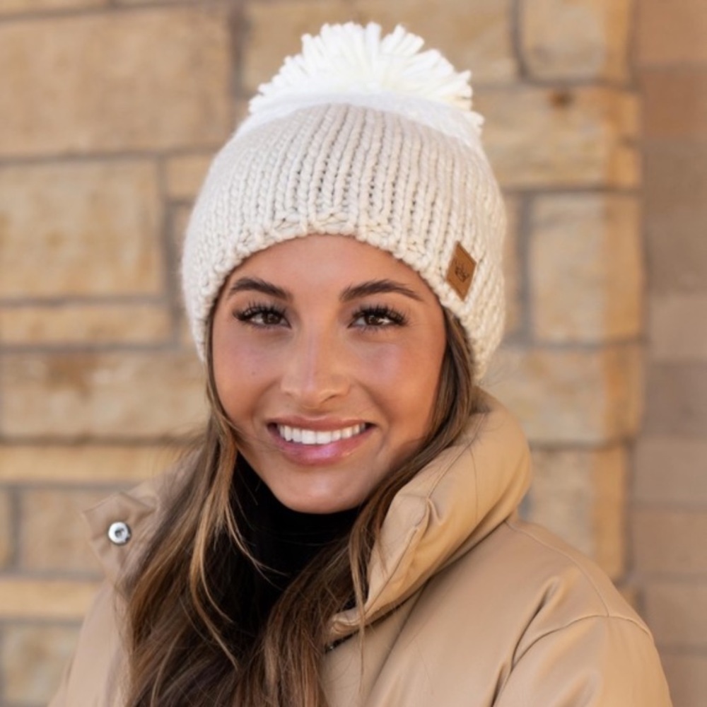 SOLD OUT Tan & White Contrast Knit Color Block Fleece Lined Pom Beanie Women's - Picture 2 of 3